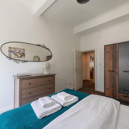 Spacious Comfy 2BR flat Londres Exterior foto