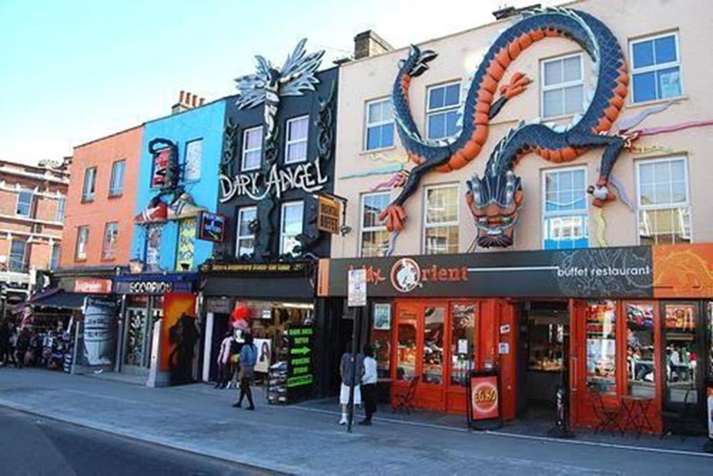 Spacious Comfy 2BR flat Londres Exterior foto